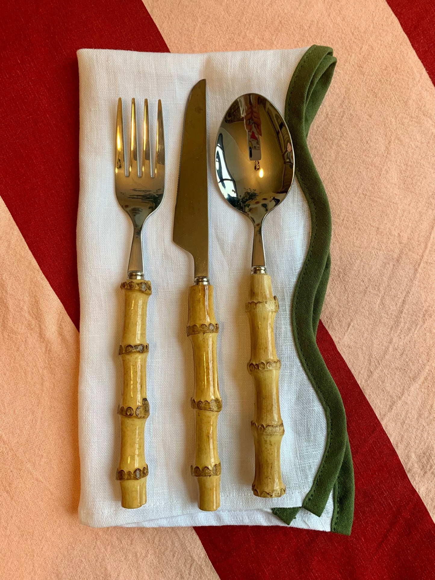 Green Scallop Irish Linen Napkins, Set Of 4