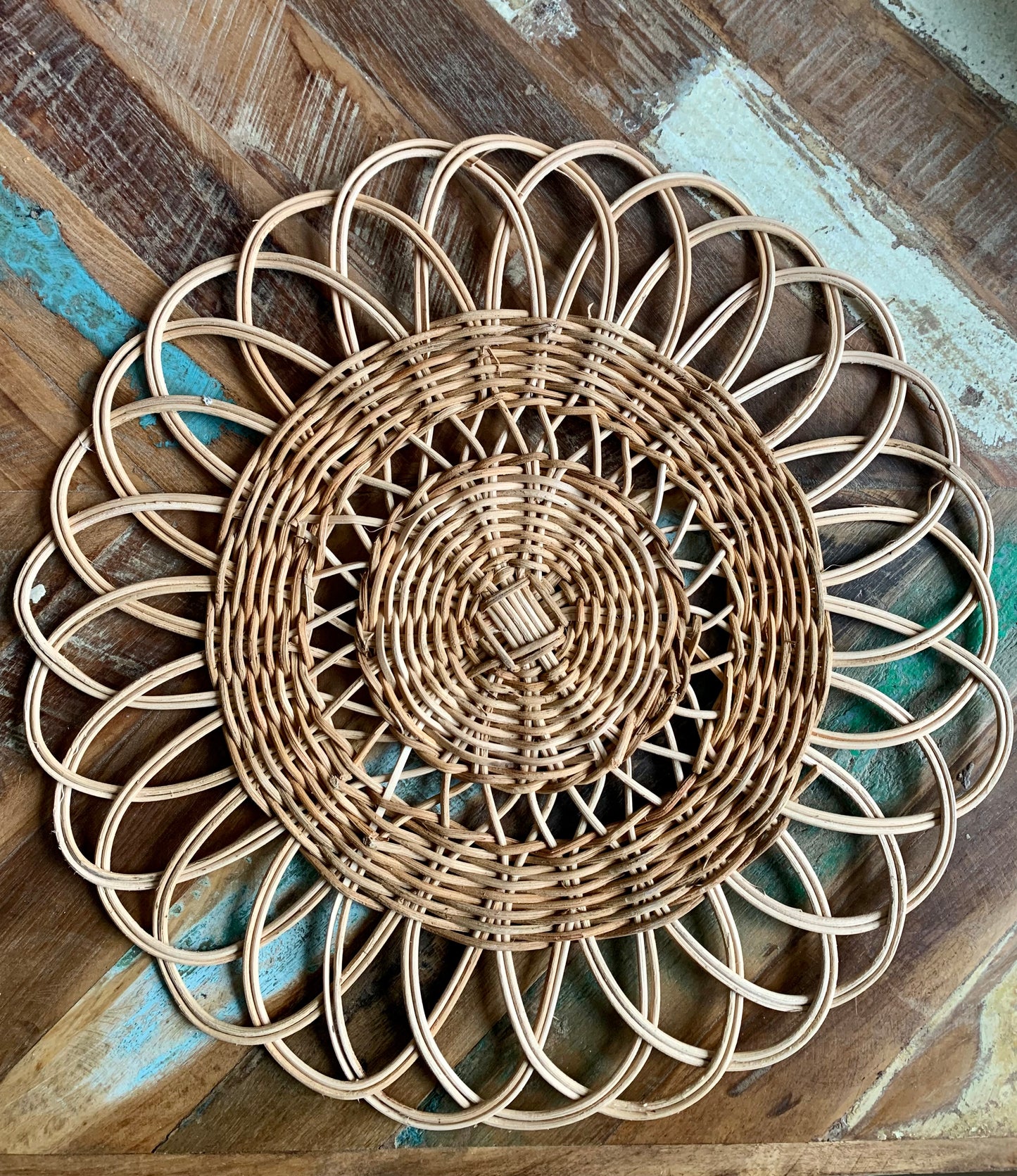 Rattan Charger Plate Placemat