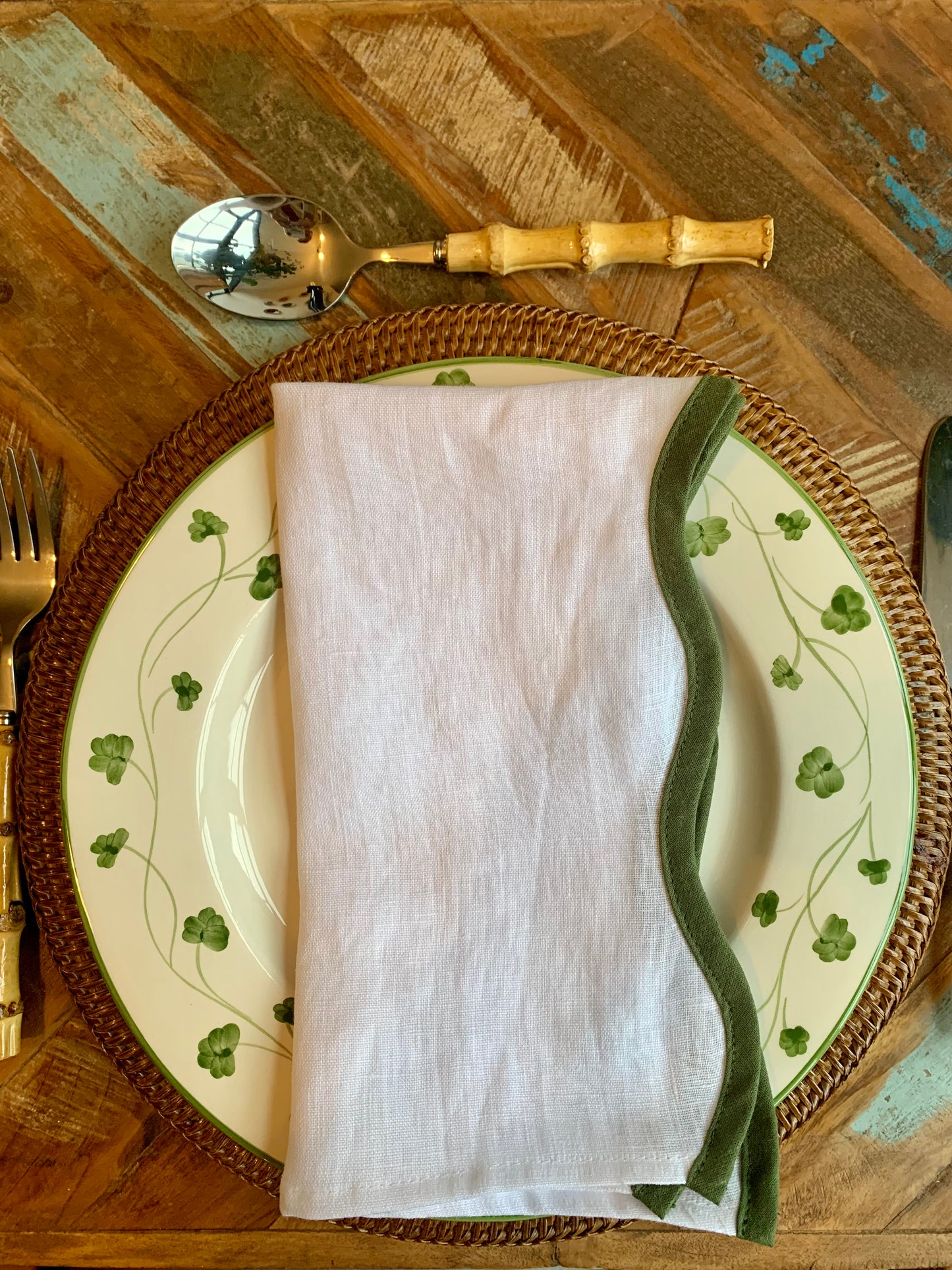 Green Scallop Irish Linen Napkins, Set Of 4