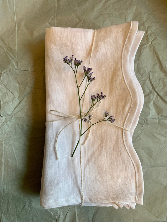 White Scallop Irish Linen Napkins, Set Of 4