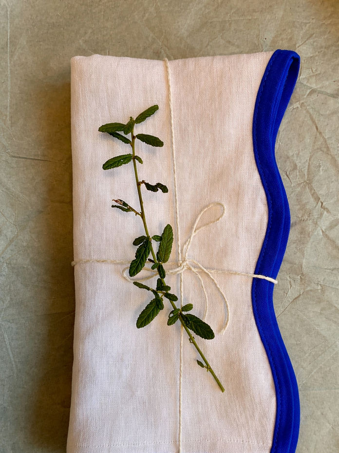 Blue Scallop Irish Linen Napkins, Set Of 4